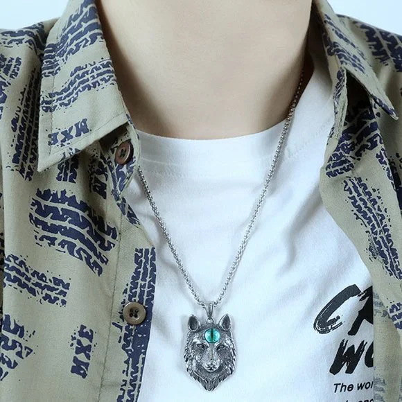 men wolf head necklace - Picture 2 of 6
